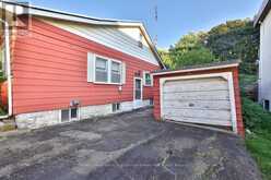 945 BEECHWOOD AVENUE | Mississauga Ontario | Slide Image Seventeen