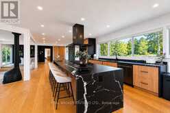 285 BALMY BEACH ROAD | Owen Sound Ontario | Slide Image Twelve