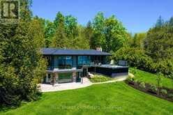 285 BALMY BEACH ROAD | Owen Sound Ontario | Slide Image Two