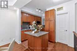 4 - 70 BYNG AVENUE | Toronto Ontario | Slide Image Twelve