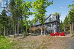 1011 RIDGELINE DRIVE | Huntsville Ontario | Slide Image Three