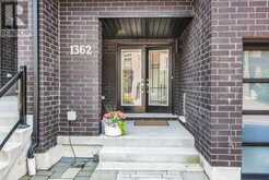 1362 GULL CROSSING N | Pickering Ontario | Slide Image Three
