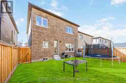 109 VANTAGE LOOP | Newmarket Ontario | Slide Image Fifty