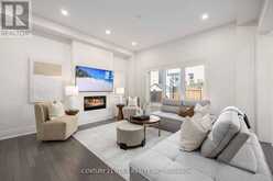 109 VANTAGE LOOP | Newmarket Ontario | Slide Image Twelve