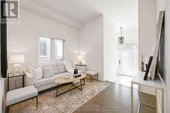 109 VANTAGE LOOP | Newmarket Ontario | Slide Image Twenty-four