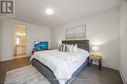 109 VANTAGE LOOP | Newmarket Ontario | Slide Image Twenty-eight