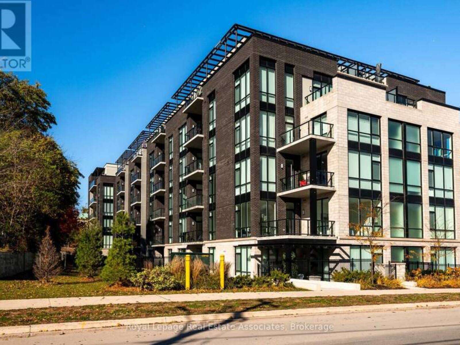 209 - 42 MILL STREET, Halton Hills, Ontario L7G 0P9