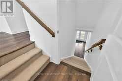 35 - 120 COURT DRIVE | Paris Ontario | Slide Image Thirty