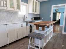 54 EDINBURGH AVENUE | Hamilton Ontario | Slide Image Eight