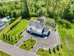 197 NOTTINGHAM FOREST ROAD Bradford West Gwillimbury Ontario, L3Z 0H2