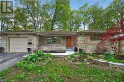 217 PINEGROVE CRESCENT | Waterloo Ontario | Slide Image Three