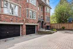 B - 35 SPRUCE STREET | Toronto Ontario | Slide Image Two
