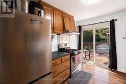 246 EDGEHILL DRIVE | Barrie Ontario | Slide Image Nine