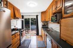 246 EDGEHILL DRIVE | Barrie Ontario | Slide Image Eleven