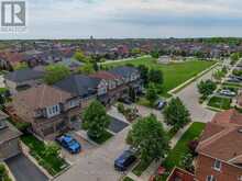 35 DEVONSLEIGH DRIVE | Brampton Ontario | Slide Image Thirty-eight
