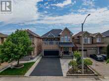 35 DEVONSLEIGH DRIVE | Brampton Ontario | Slide Image Two
