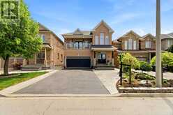 35 DEVONSLEIGH DRIVE | Brampton Ontario | Slide Image Three