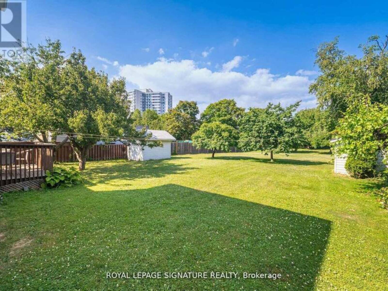 4097 HICKORY DRIVE, Mississauga, Ontario L4W 1L1