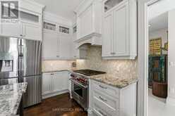 2411 THORN LODGE DRIVE | Mississauga Ontario | Slide Image Seventeen