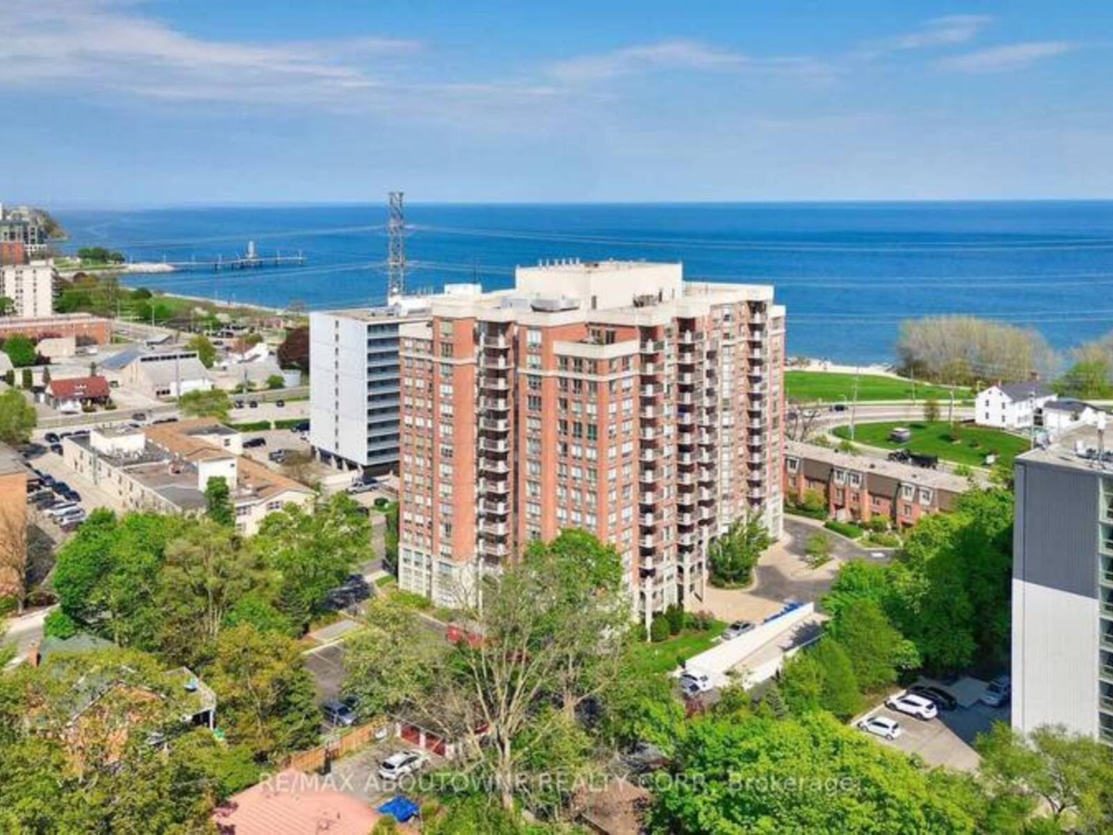 606 - 442 MAPLE AVE. AVENUE, Burlington, Ontario L7S 2L7