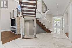 2480 UPPER VALLEY CRESCENT | Oakville Ontario | Slide Image Ten