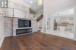 2480 UPPER VALLEY CRESCENT | Oakville Ontario | Slide Image Eleven