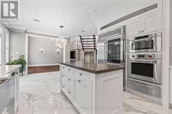 2480 UPPER VALLEY CRESCENT | Oakville Ontario | Slide Image Sixteen