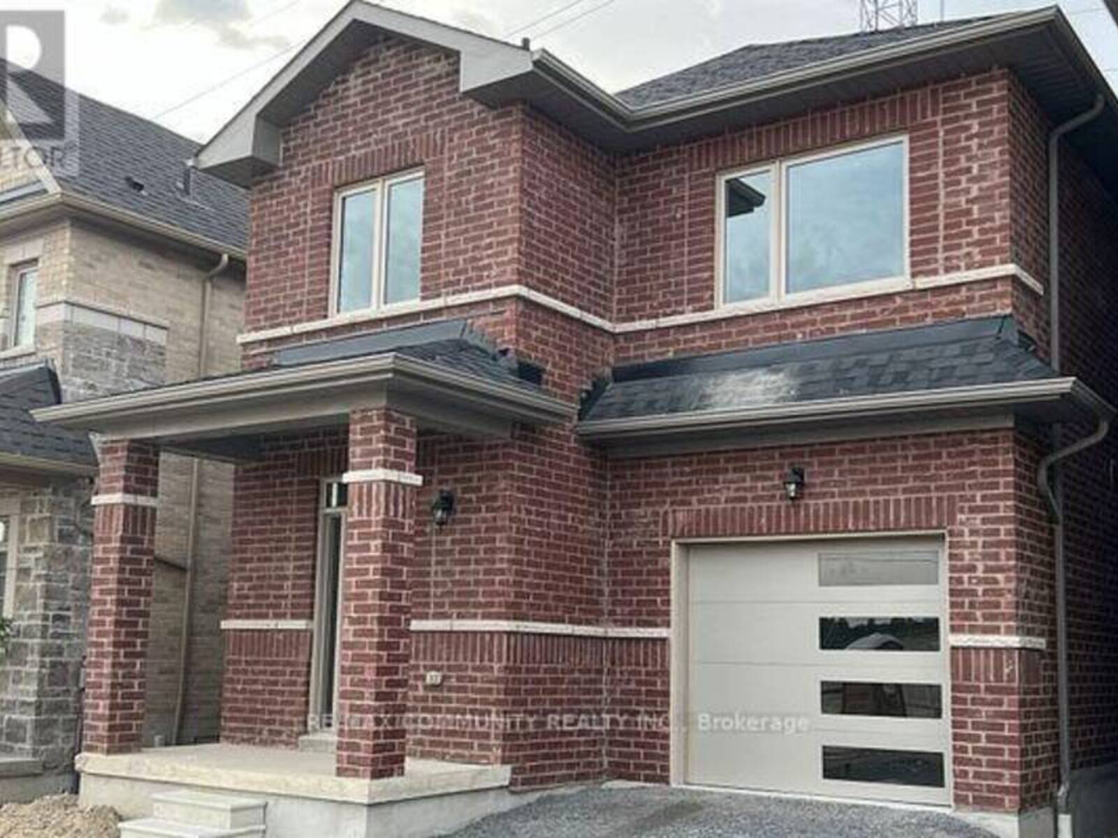 1103 CAMEO STREET, Pickering, Ontario L1X 0L7