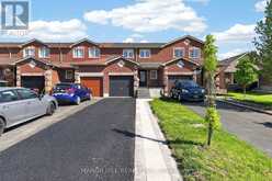 62 MONARCHY STREET N | Barrie Ontario | Slide Image One