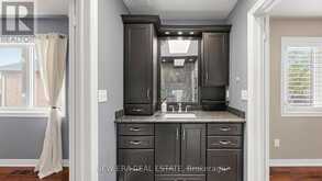 1206 LINDENROCK DRIVE | Oakville Ontario | Slide Image Thirty-two