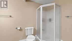 1206 LINDENROCK DRIVE | Oakville Ontario | Slide Image Forty