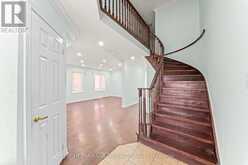 31 RAVENSCLIFFE COURT | Brampton Ontario | Slide Image Five