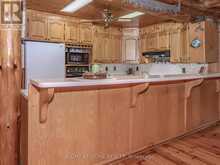 1696 HIGHWAY 118 E | Bracebridge Ontario | Slide Image Nine