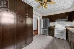 50 APACHE TRAIL | Toronto Ontario | Slide Image Fifteen