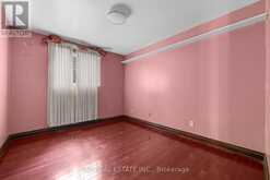 50 APACHE TRAIL | Toronto Ontario | Slide Image Twenty-one
