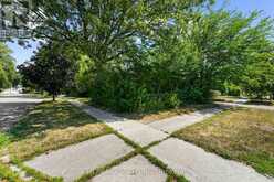 50 APACHE TRAIL | Toronto Ontario | Slide Image Five