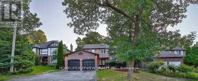6 MCCLENNY DRIVE | Aurora Ontario | Slide Image One