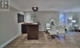 6 MCCLENNY DRIVE | Aurora Ontario | Slide Image Thirty