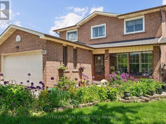 4356 WAKEFIELD CRESCENT Mississauga Ontario, L5C 4N2 - 5 Bedrooms Home For Sale