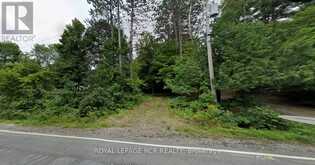 93 TOWN LINE ROAD W | Huntsville Ontario | Slide Image Two
