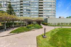1109 - 700 CONSTELLATION DRIVE | Mississauga Ontario | Slide Image Thirty