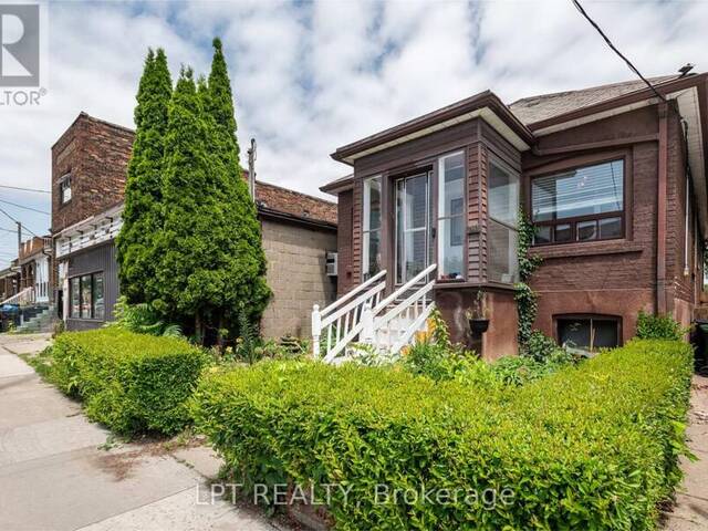 541 VAUGHAN ROAD Toronto Ontario, M6C 2R2 - 4 Bedrooms Home For Sale