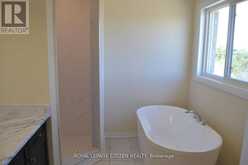 41 CAREW BOULEVARD | Lindsay Ontario | Slide Image Sixteen