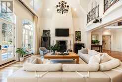 2096 LAKESHORE ROAD E | Oakville Ontario | Slide Image Eleven