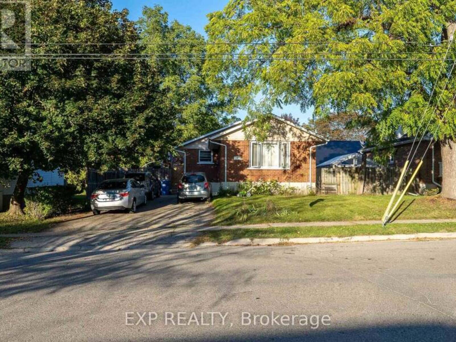 41 ALMA STREET N, Guelph, Ontario N1H 5X2