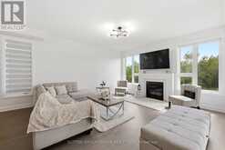 194 FERRAGINE CRESCENT | Bradford West Gwillimbury Ontario | Slide Image Twelve