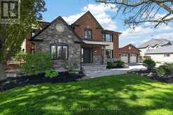 505 AINTREE DRIVE | Whitchurch-Stouffville Ontario | Slide Image Two