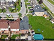60 SUCCESSION CRESCENT | Barrie Ontario | Slide Image Thirty-four