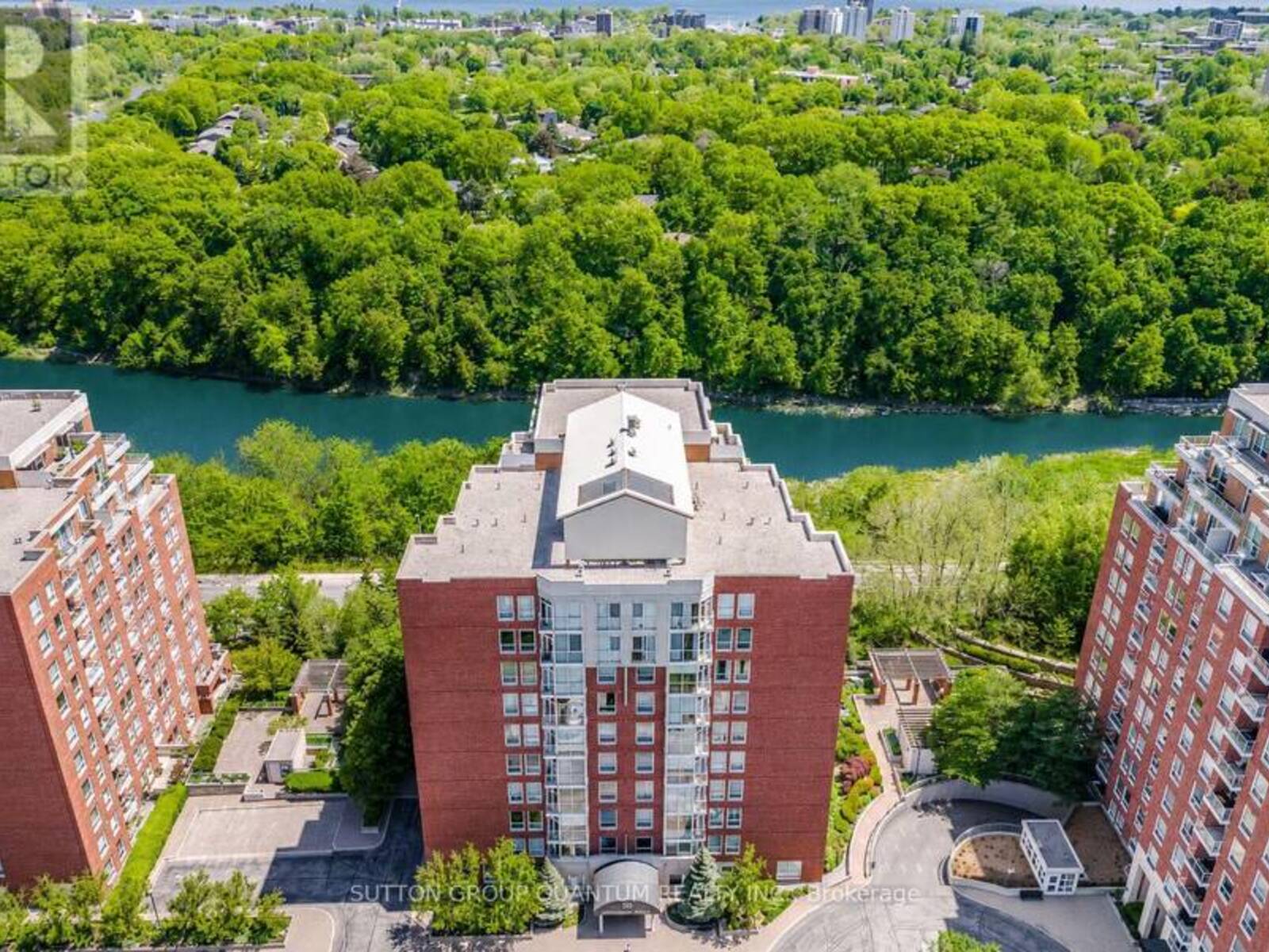 503 - 50 OLD MILL ROAD, Oakville, Ontario L6J 7W1
