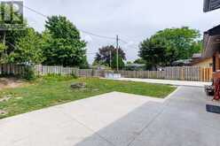 18 SILVERDALE CRESCENT | London Ontario | Slide Image Nineteen